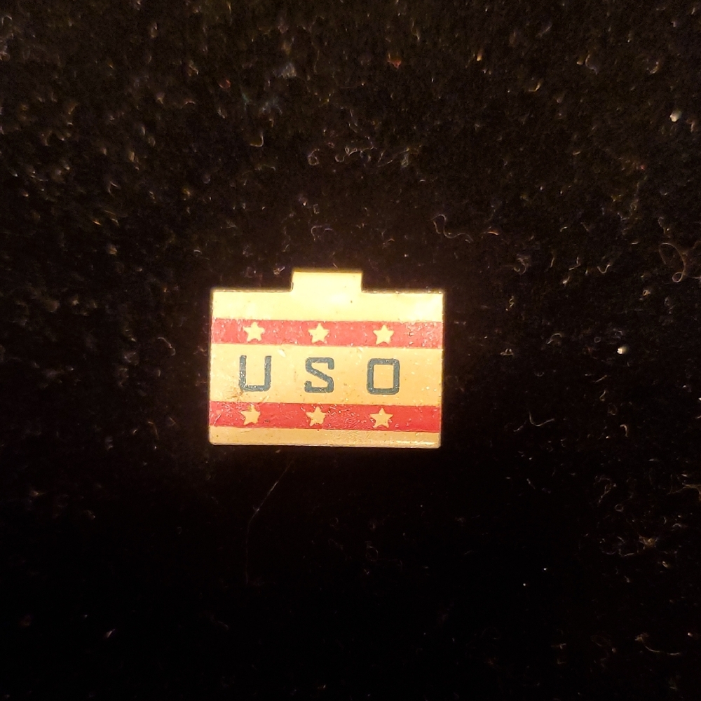 Vintage USO Lapel Pin From WWII